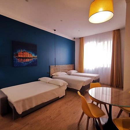Cattaro 65 - Flexible Check-In Apartments Bari Luaran gambar