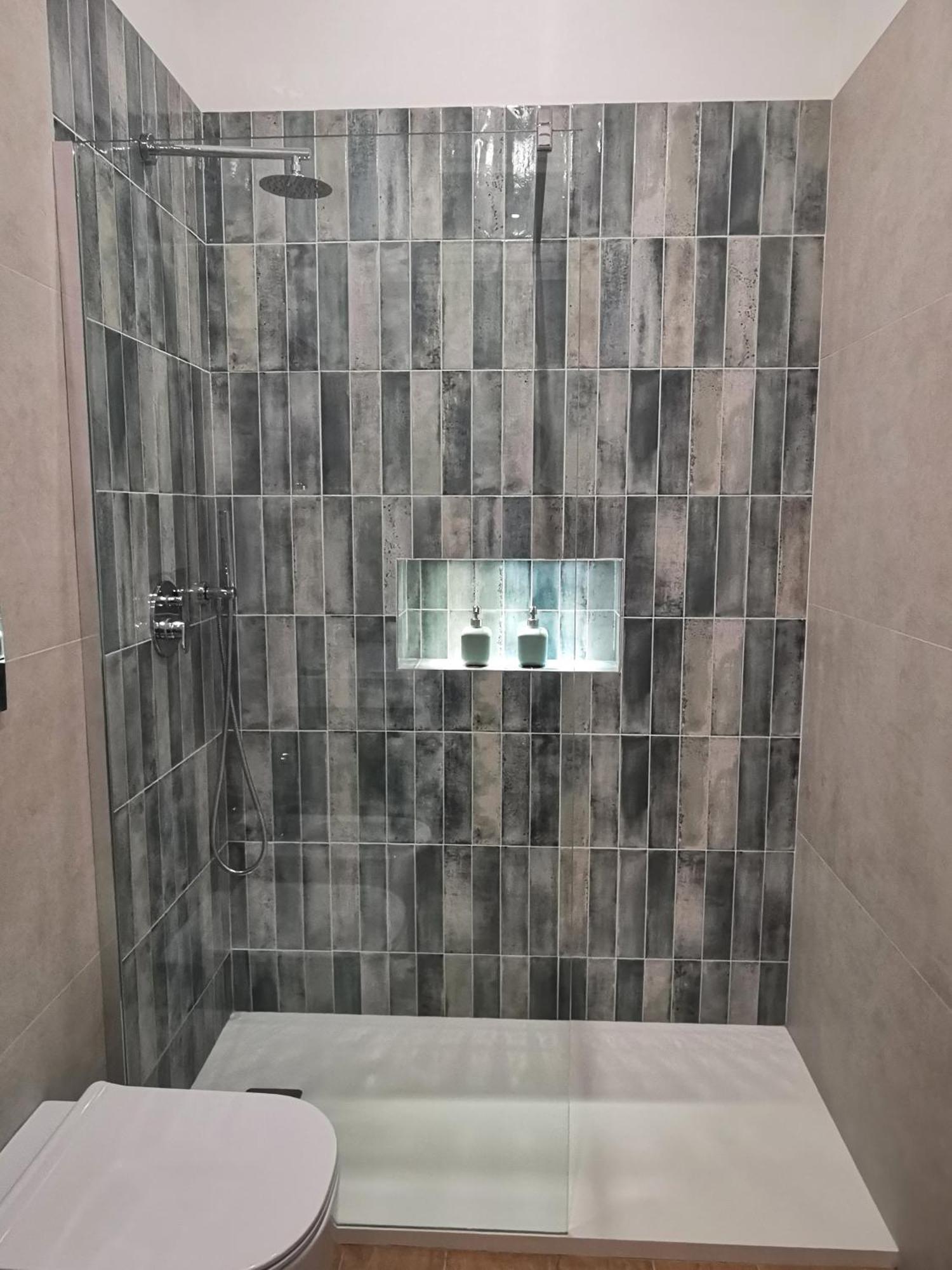 Cattaro 65 - Flexible Check-In Apartments Bari Luaran gambar