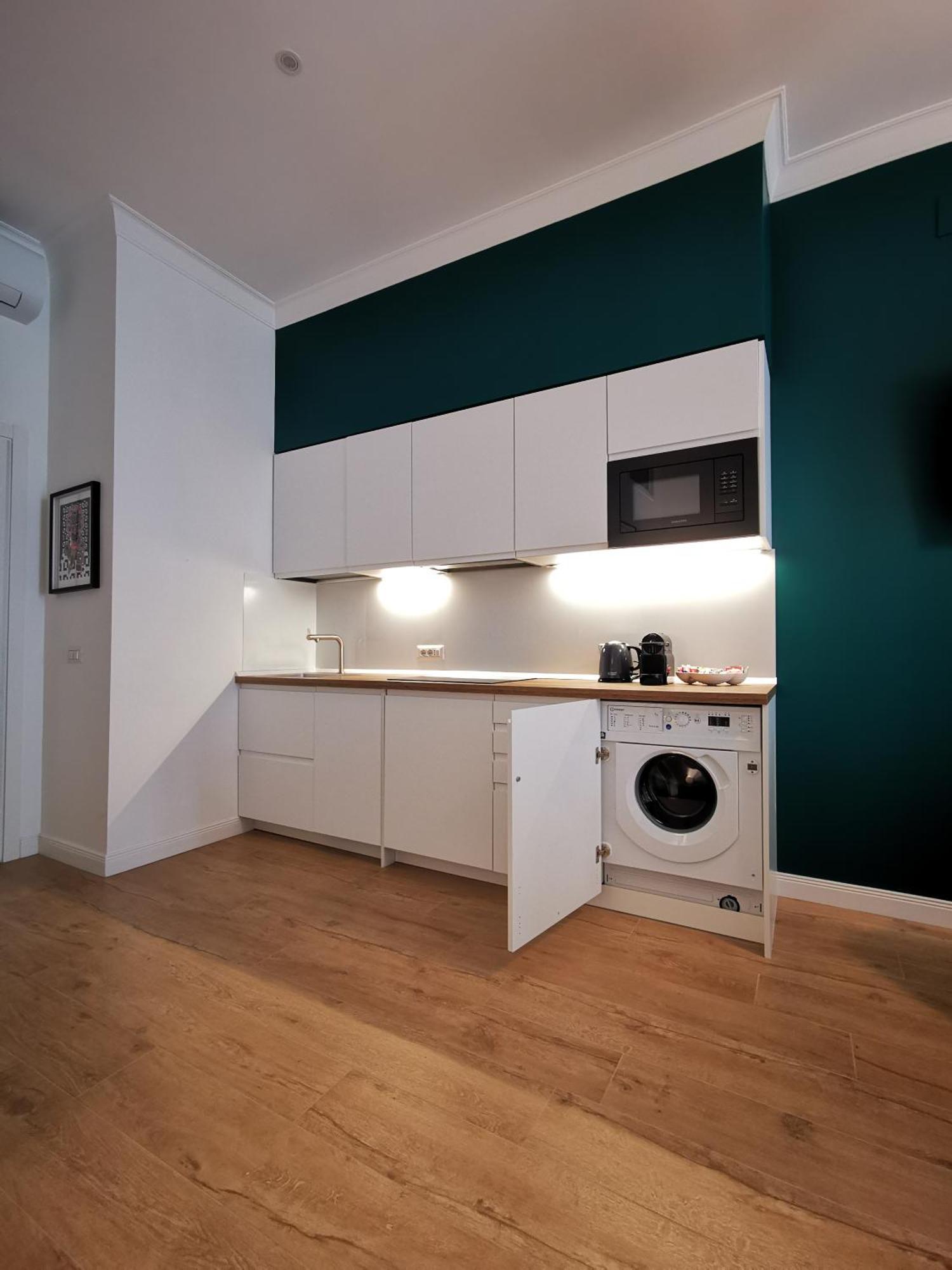 Cattaro 65 - Flexible Check-In Apartments Bari Luaran gambar